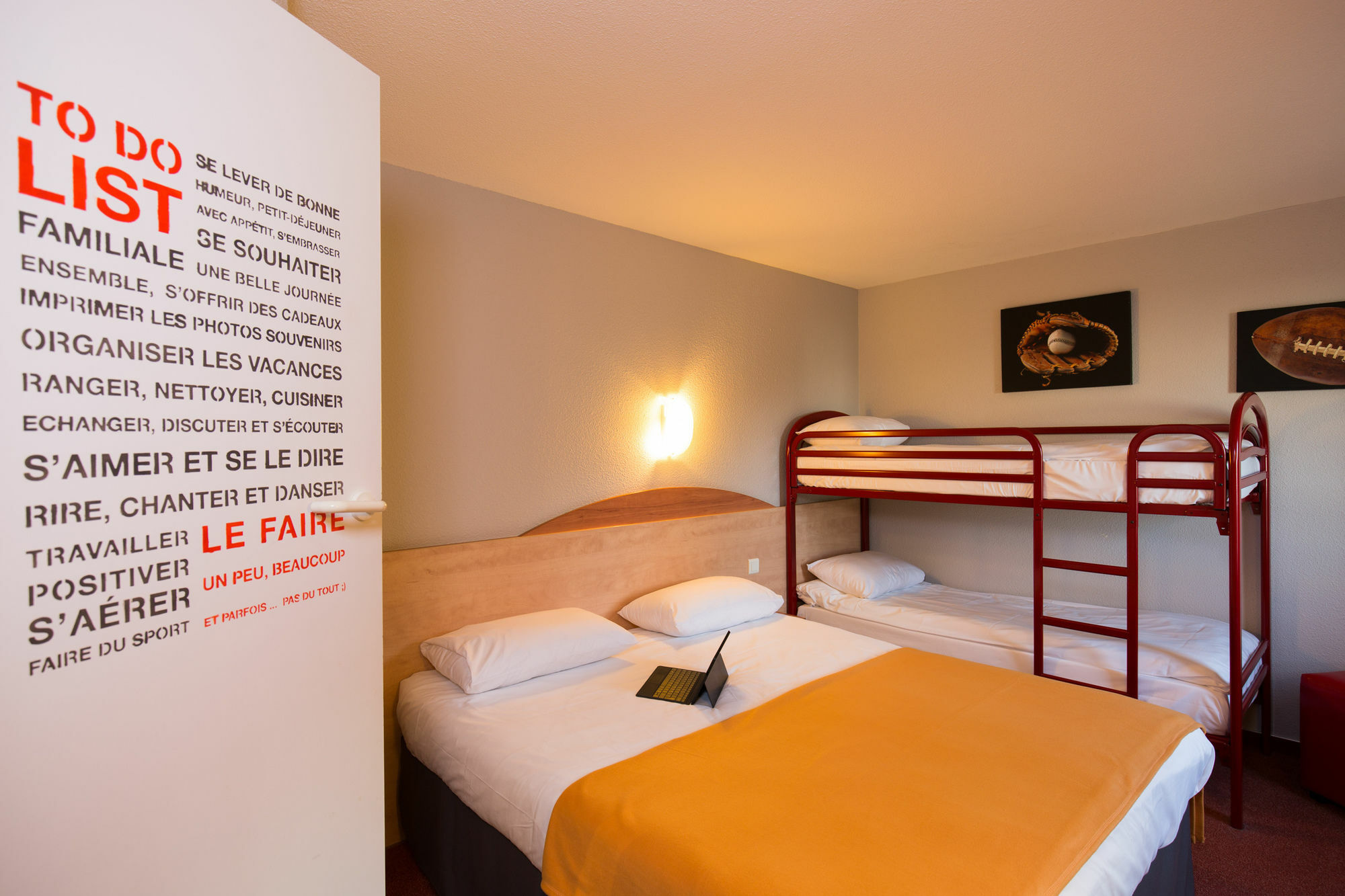 Kyriad Direct Orleans - La Chapelle St Mesmin La Chapelle-Saint-Mesmin Exterior foto